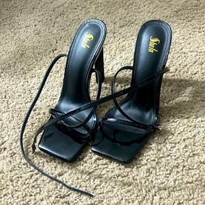 SHEIN BLACK STILETTO HEELS